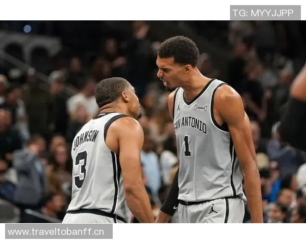 马刺重回巅峰本赛季开局10胜4负创下自16-17赛季以来最佳战绩