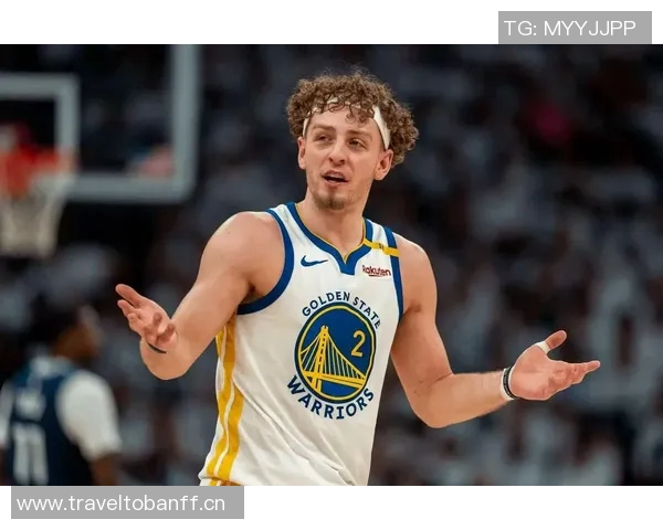 本赛季表现惊艳的球员盘点:马尔卡宁与库里多次斩获45分以上 本赛季表现惊艳的球员盘点:马尔卡宁与库里多次斩获45分以上