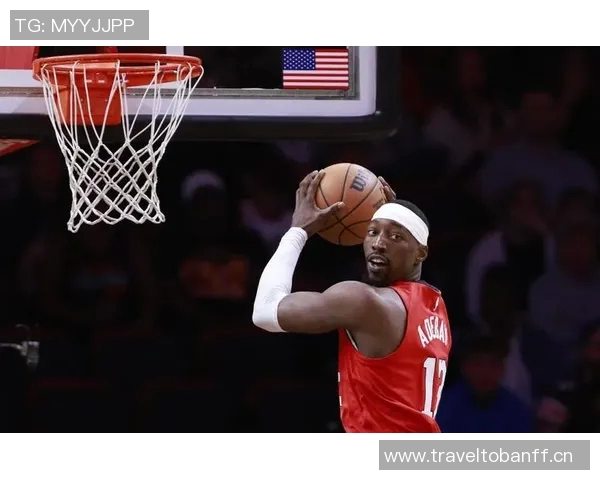 阿德巴约首节表现出色3投全中贡献7分4篮板1盖帽