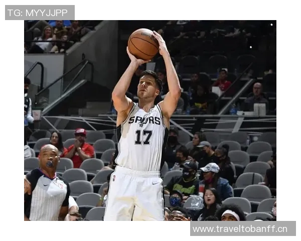 媒体人分析马刺外线失准文班失误合理科内特双塔组合效果显著