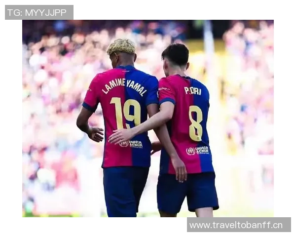 巴萨高层称阿尔瓦雷斯为顶级前锋并表示球队有意签约