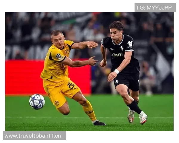 多特和尤文等多支英超球队关注皇马18岁后卫霍安马丁内斯