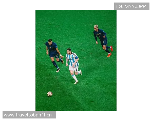 梅西重返阿根廷国家队训练备战国际赛事展现强大决心