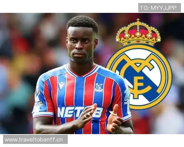 拜仁与切尔西争夺森林后卫穆里略明夏目标锁定格伊