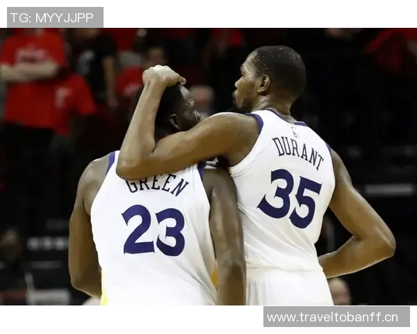 杜兰特回忆与诺维茨基的竞争历程与成长感悟 杜兰特回忆与诺维茨基的竞争历程与成长感悟